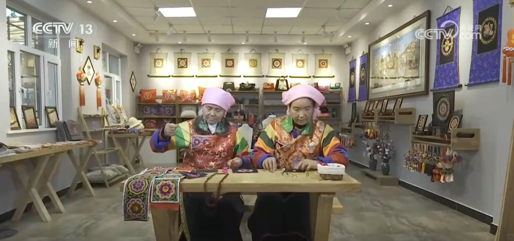 致富产业“多点开花”助农脱贫 “穷山窝”搭上乡村振兴“快车”